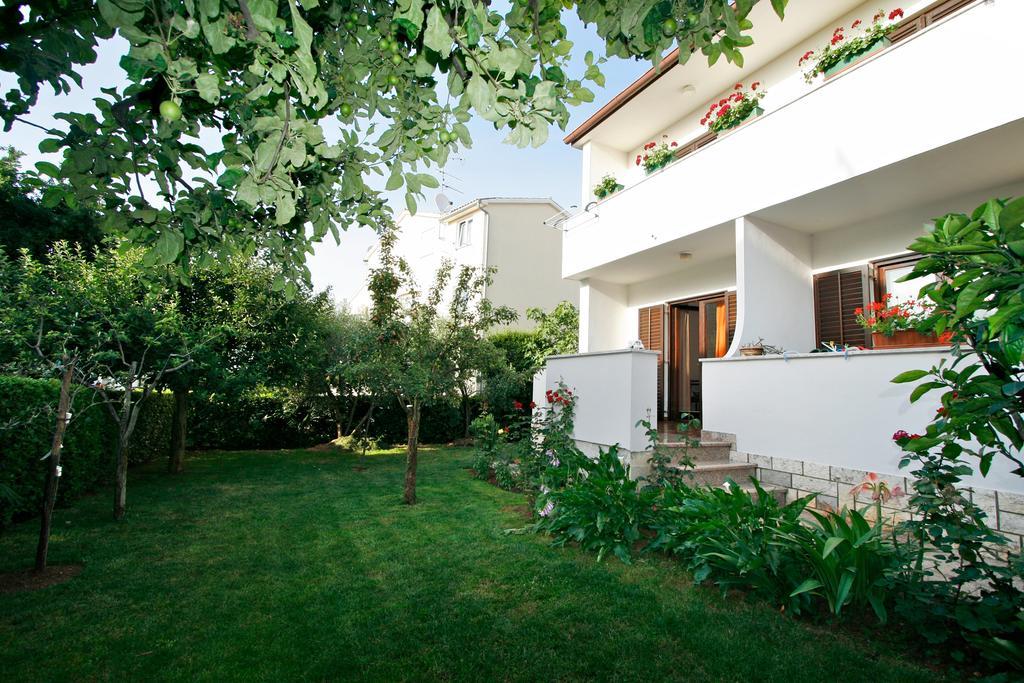 Apartment Nerina Poreč Extérieur photo